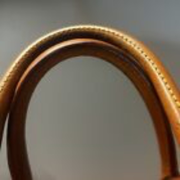 Dooney & Bourke Greta Satchel Handbag Red and Tan Large Purse Used - Picture 4 of 15